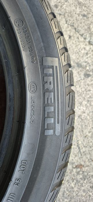 4 anvelope iarna RFT  Pirelli,fata 245/45/18,spate 275/40/18.Pret/buc.
