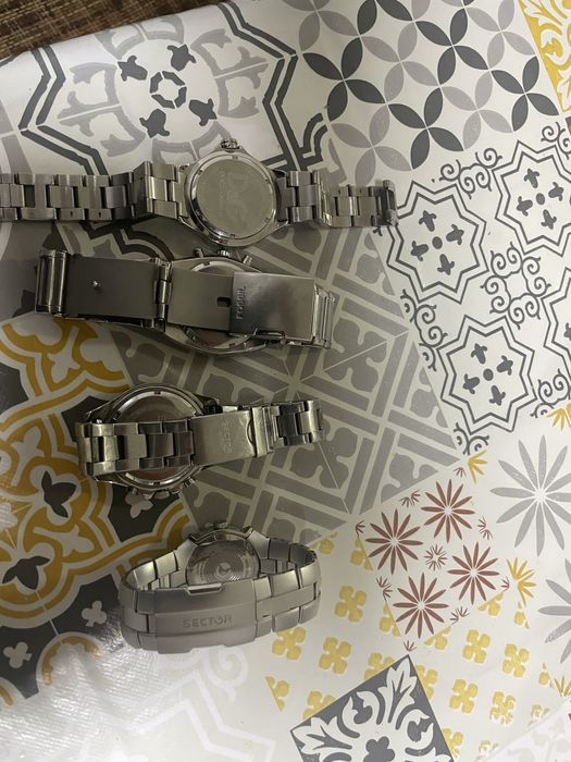 vand ceasuri barbatesi