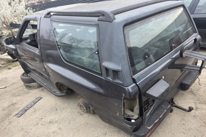 Carlig remorca Opel Frontera 1996 2.8 TD MT AWD (113 hp)