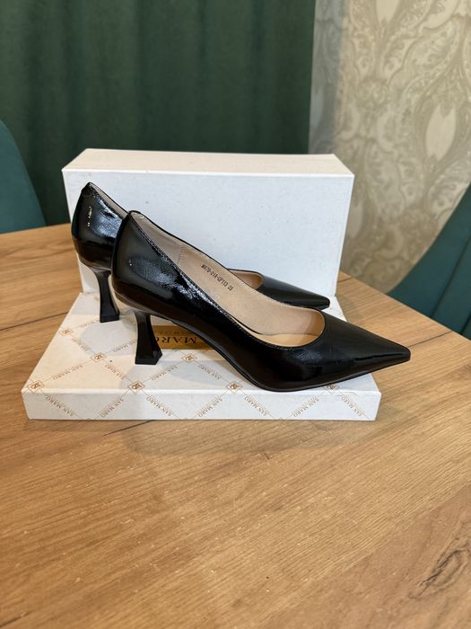 Лакрированные туфли