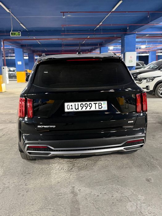 Kia Sorento 2023 — идеальное состояние