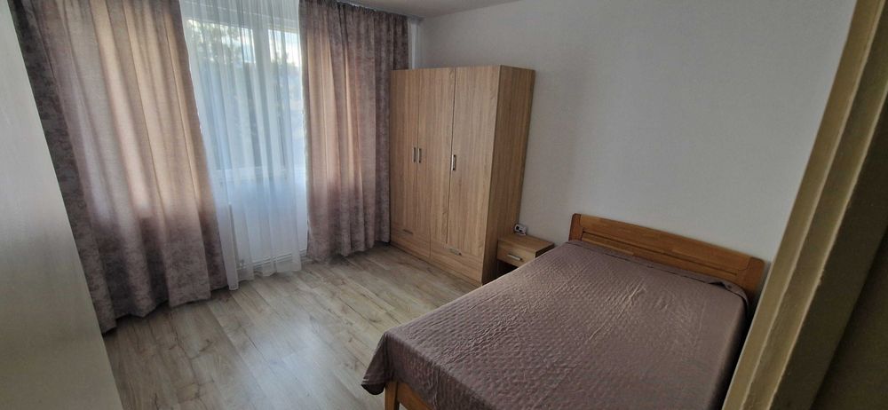 Inchiriez Apartament 2 camere Ultra central