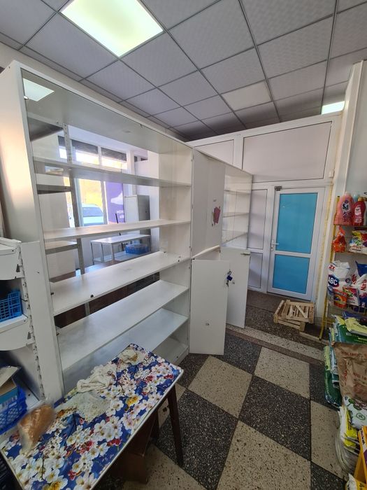 Продаётся витрина