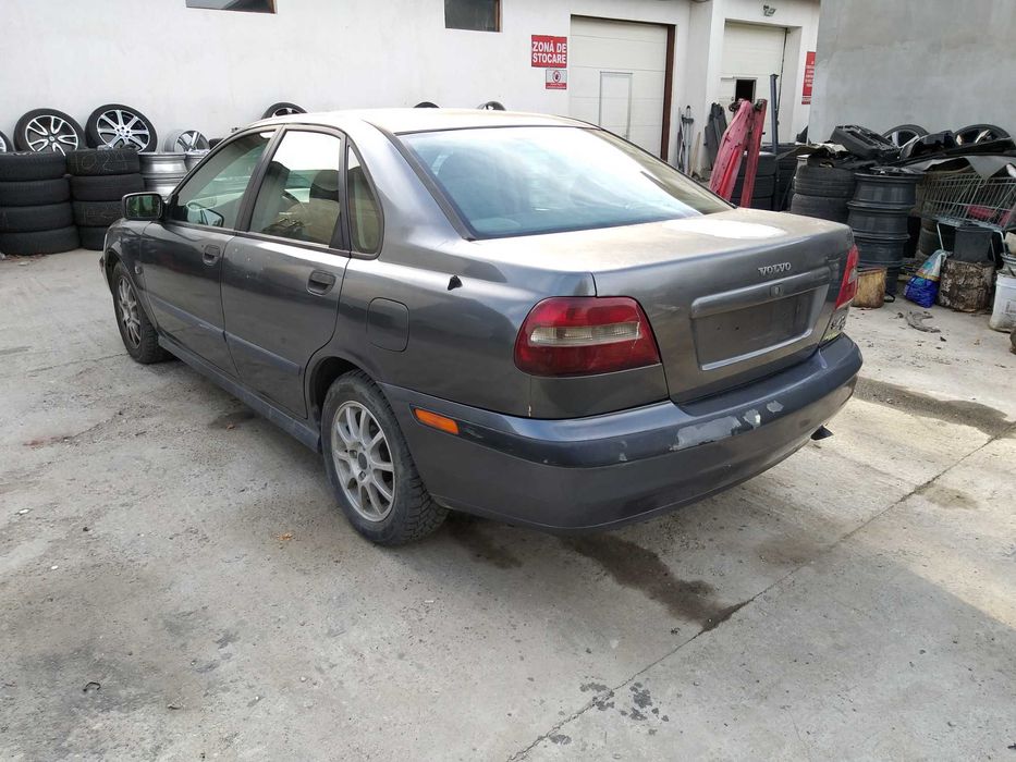 Piese Second Volvo S40 V40 1.9 diesel 115 cai putere An 2001