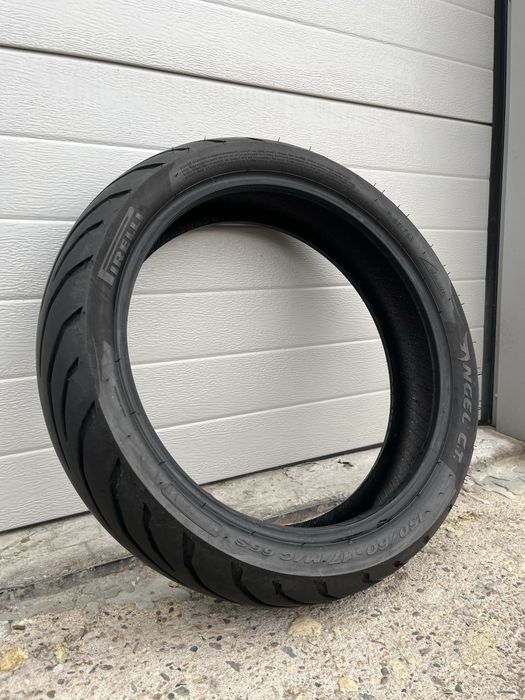 Гума Pirelli Angel CT 150/60/17