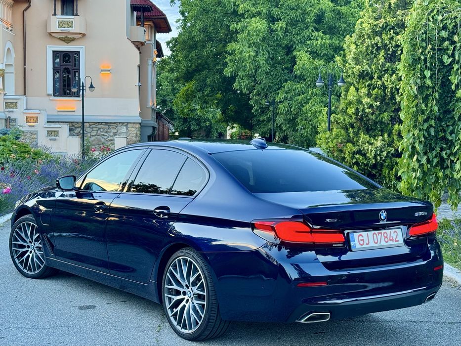 BMW 5 Series 2021 — imagine 4
