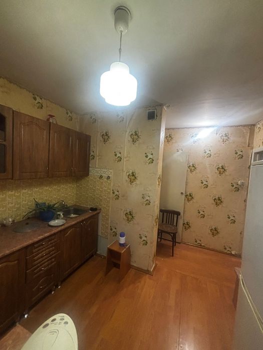 Продам 4 комн. Ленинградку.