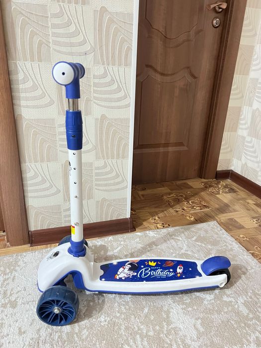 Продам Самокат детский