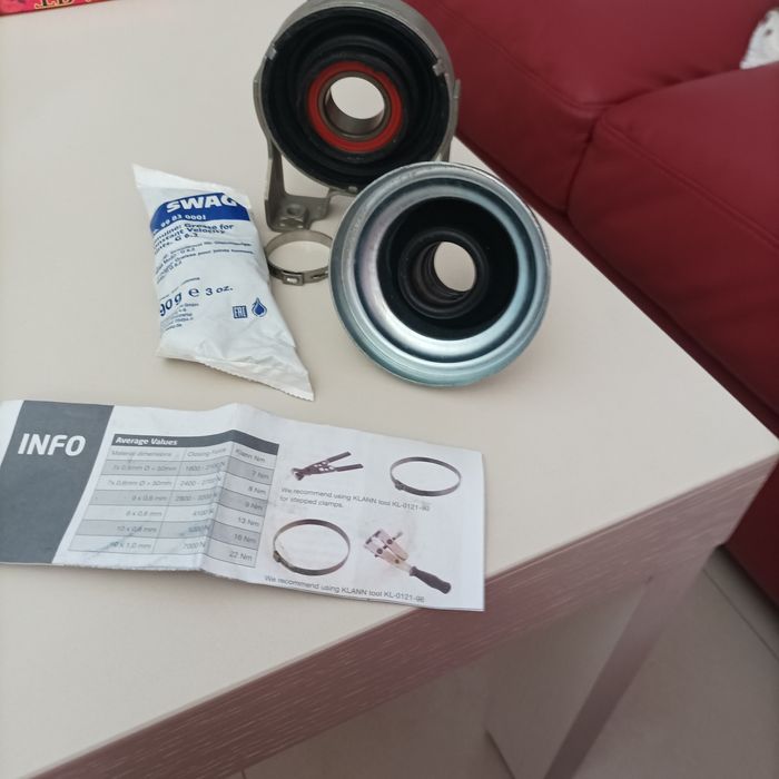 Ремонтен к-кт,висящ лагер кардан SWAG 30 10 0590