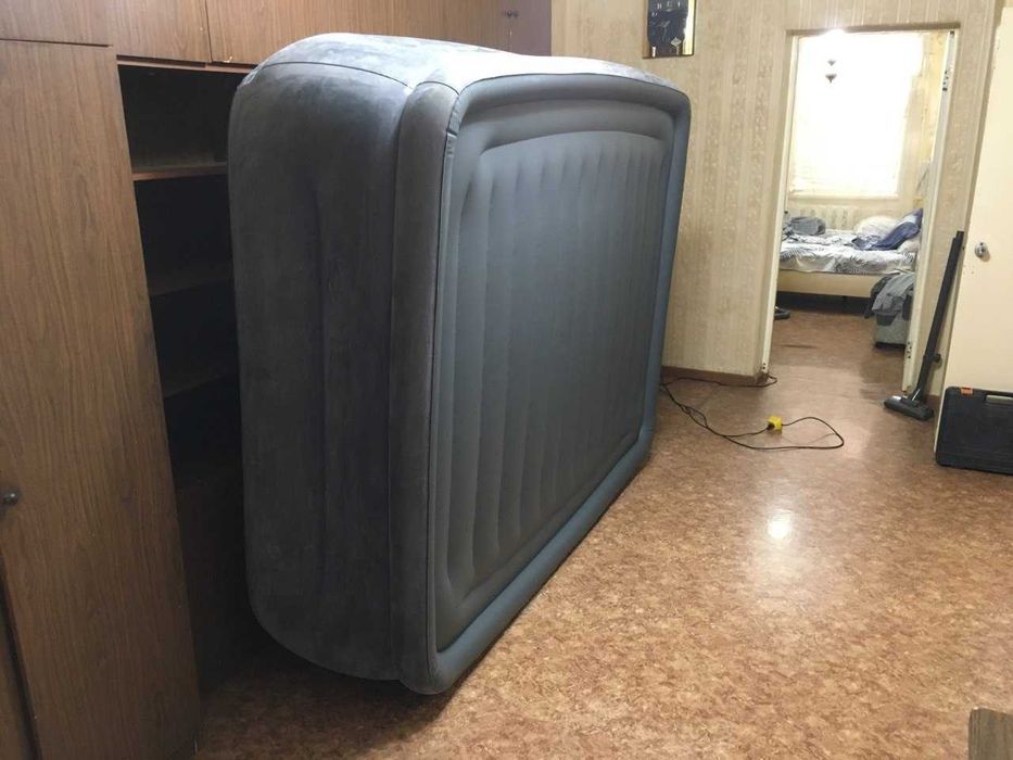 Кровать надувная Intex 203 x 152 x 56 см