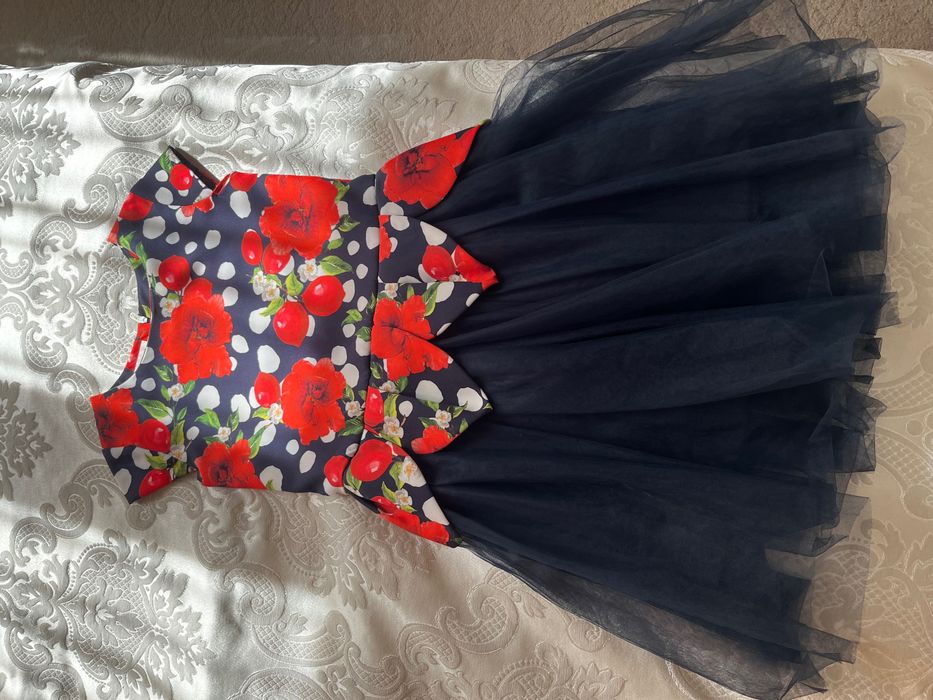 Детска официална рокля 152 размер