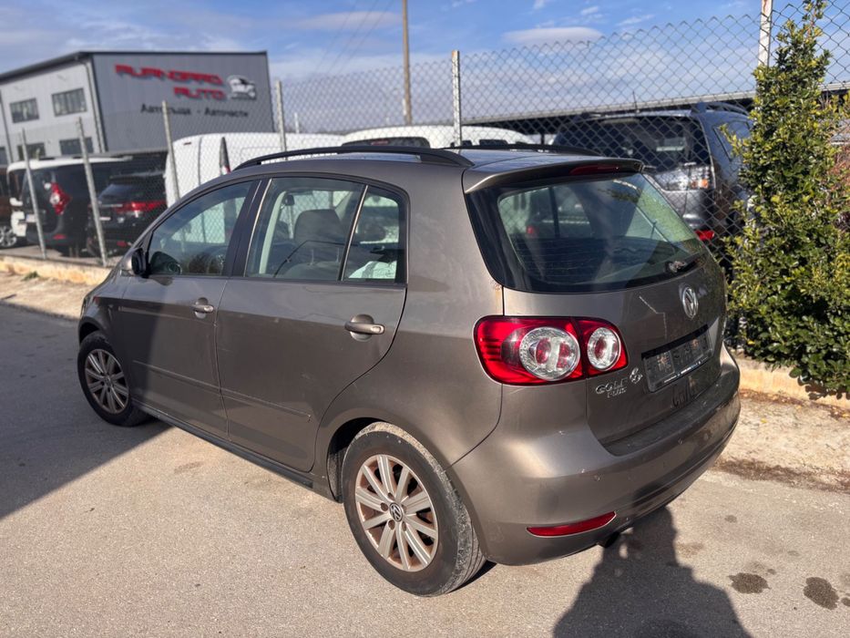Volkswagen Golf Plus на части