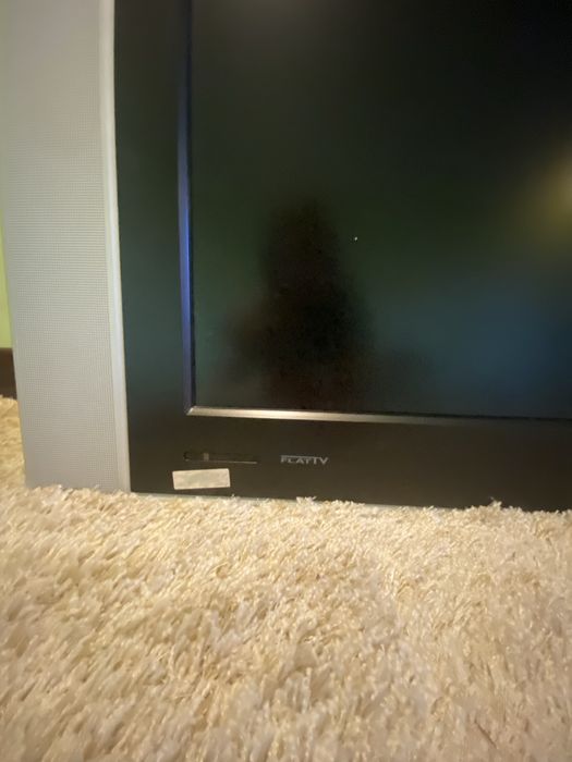 Телевизор Philips 37 дюймов (94 см)