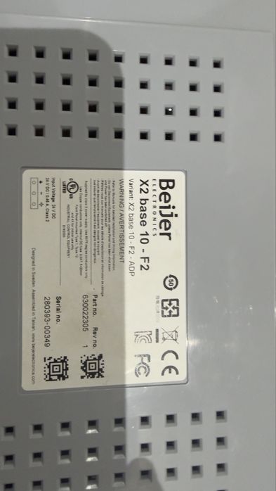 HMI ekran sotiladi Beijer x2