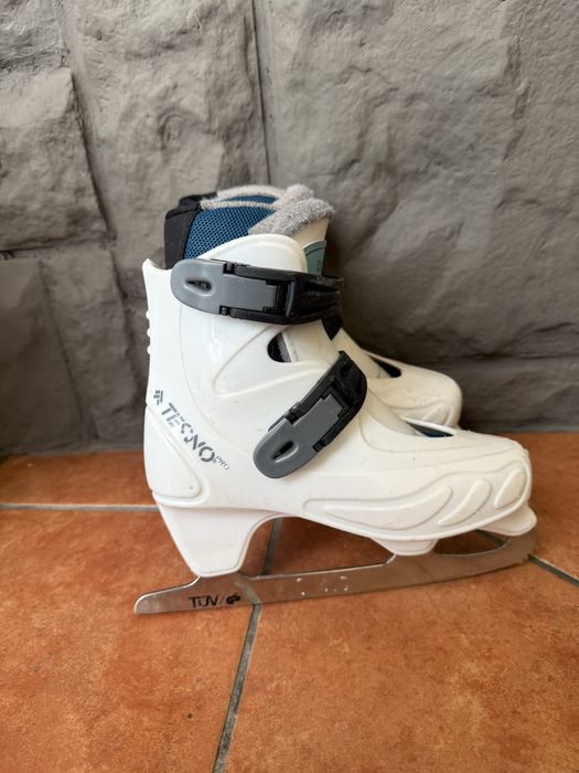 Clapari ski, patine, casca pentru copii