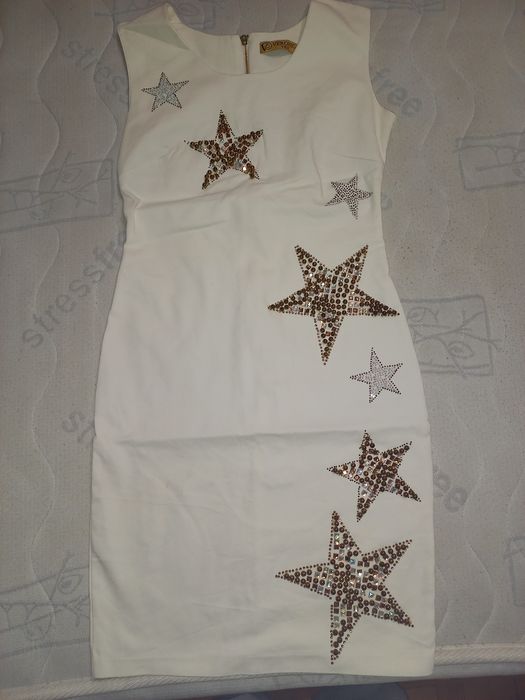 Официална бяла рокля за повод