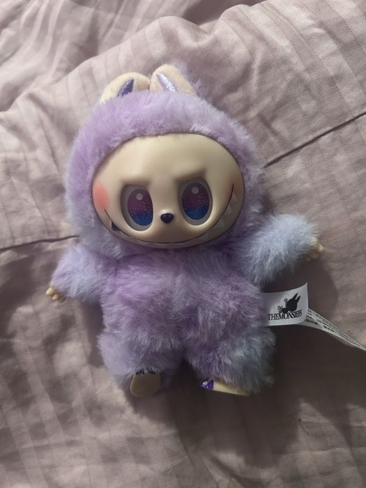 Многоцветно лабубу