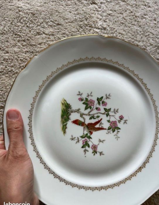 Serviciu de masă din porțelan Limoges