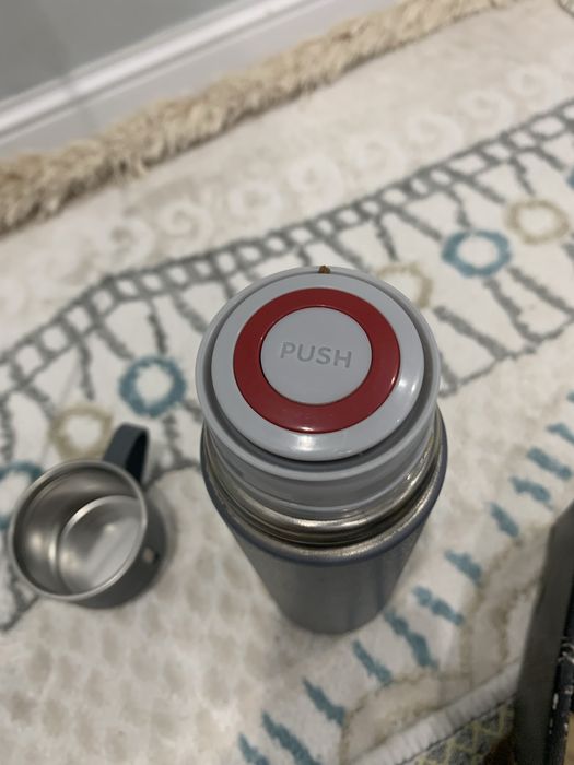 Продам качественный термос