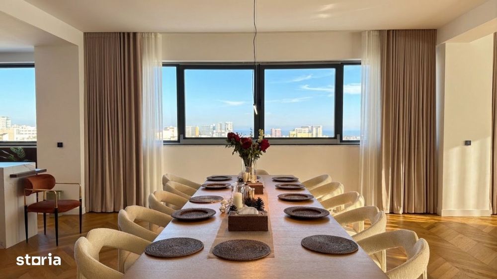 Penthouse pe bune, 5 camere, vedere la Mare si la Lac, 5 parcari subte