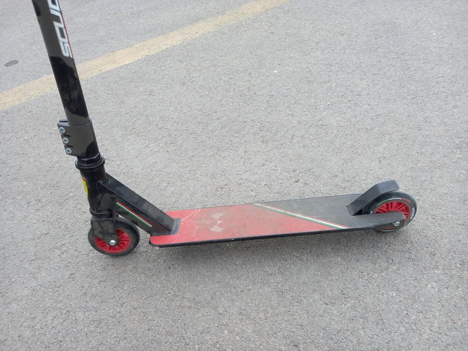 BMW  М3 колички, Шел колекция и тротинетки ферари (Ferrari)