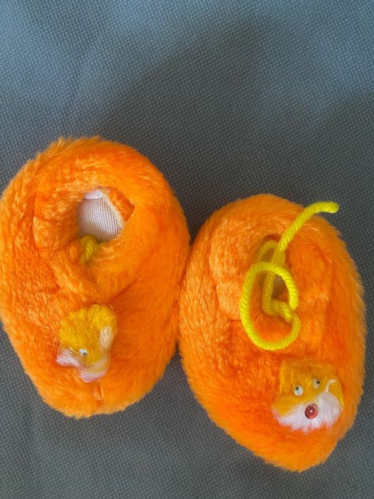 Килимче за бебе и боди