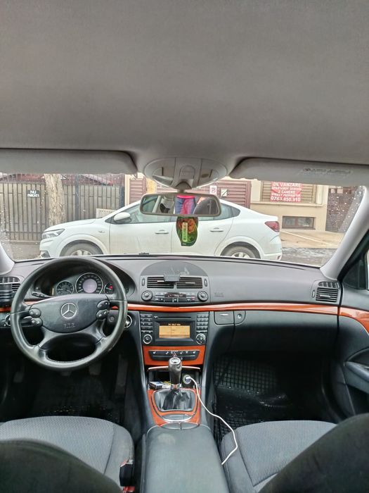 MERCEDES-BENZ E-Class 2008 — imagine 3