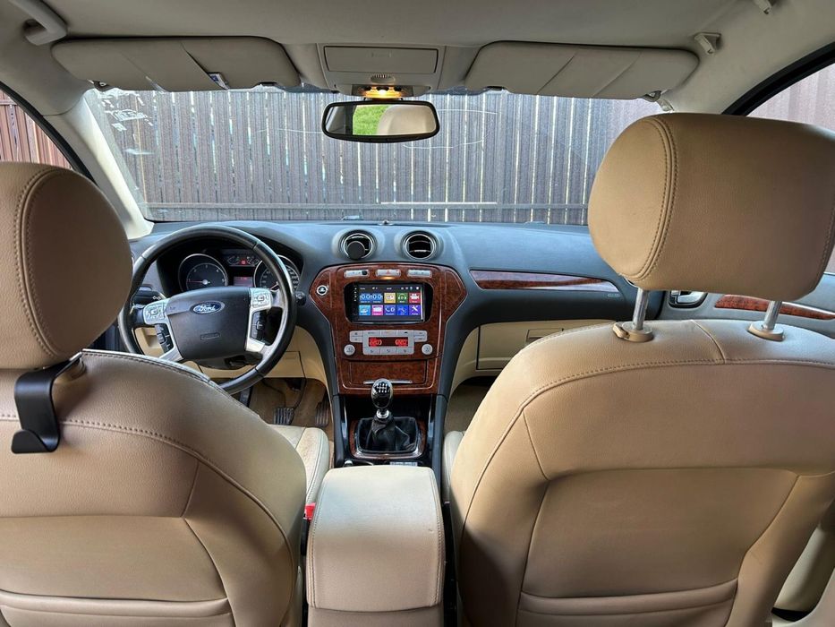 Vand Ford Mondeo ghia