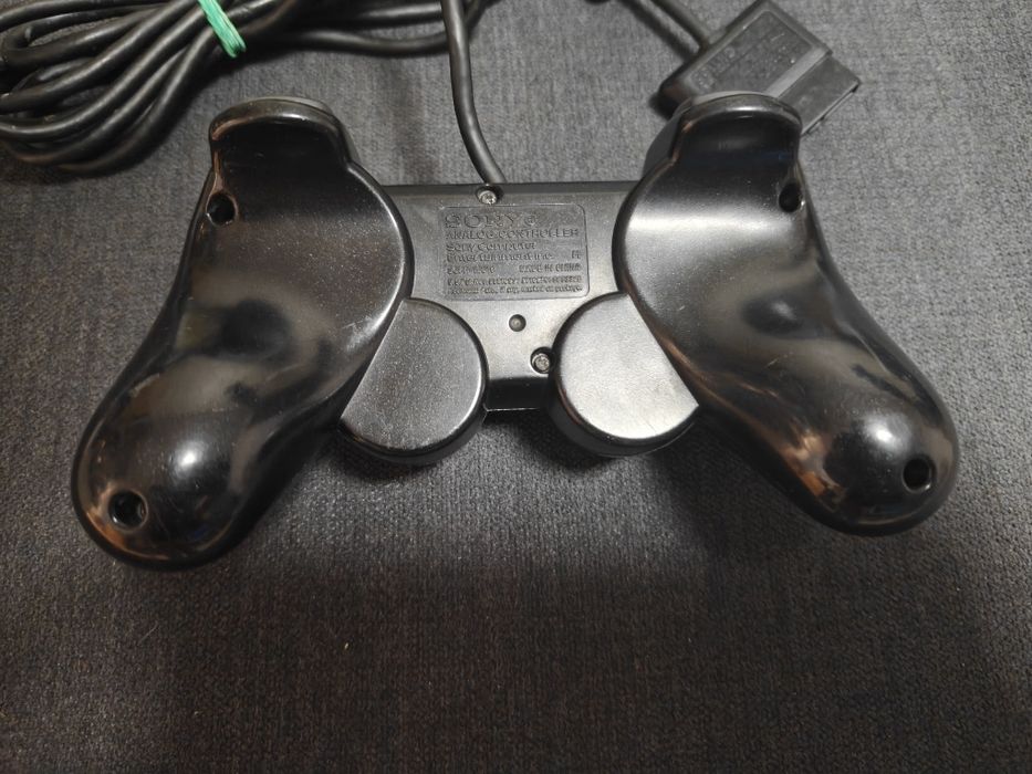 Ps2 controller/ maneta versiunea H recondiționat