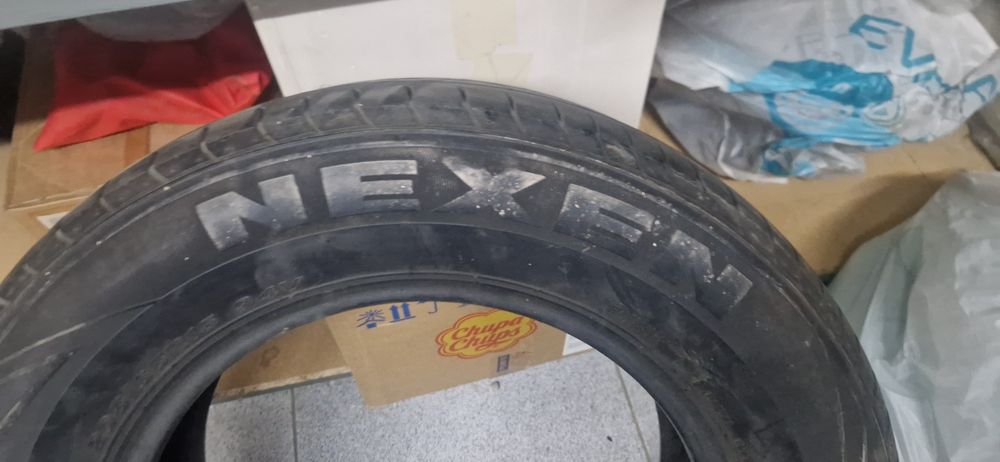 Продам комплект летней резины BMW