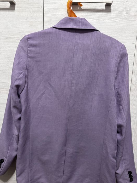 Продам классический костюм