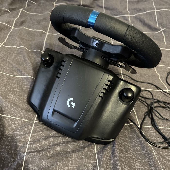 Volan Logitech G923 + Pedale + Shifter (PC/PS4/PS5)