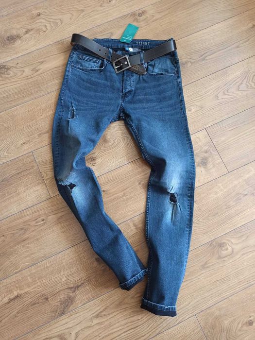 DIVIDED Hови гъзарски еластични дънки ръст 164/174