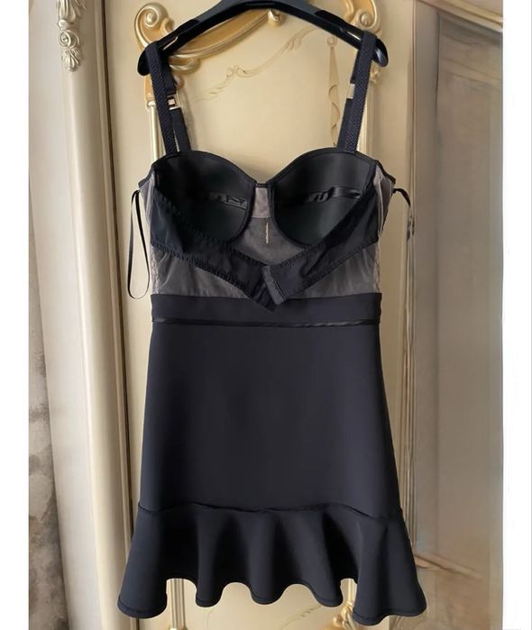 Рокля Elisabetta Franchi