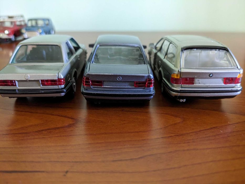 Модели авто BMW в масштабе 1:43