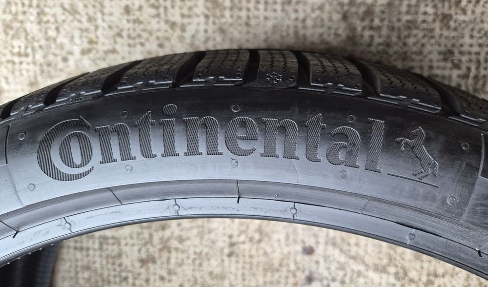 Set 4buc 235/35 R20 92W XL Continental WinterContact TS860 S M+S iarnă