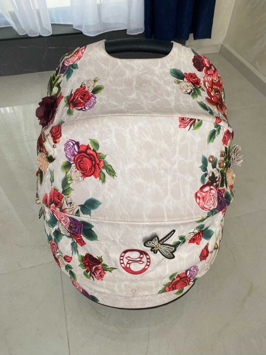 Кош за новородено Cybex Priam 4/ e-Priam Lux Spring