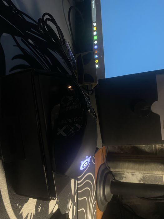 Мышка steelseries rival 710 в хорошем состояни
