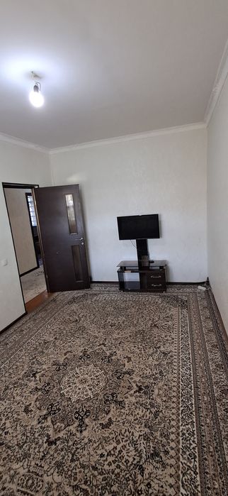 СРОЧНО! Уй сотилади Мирзаобод тумани Богистон МФЙ 2 сотихли наьмунали