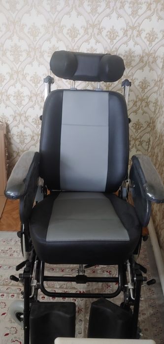 Продам кресло-каляска