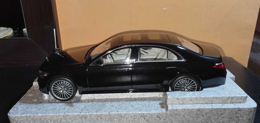 Machete 1:18 Mercedes-Benz [Norev / Paragon / NZG] (550 RON bucata)