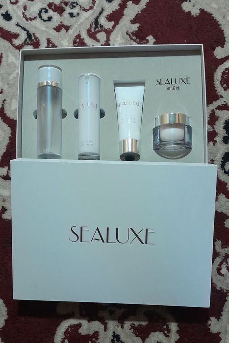 SEALUXE kasmetika tôplami