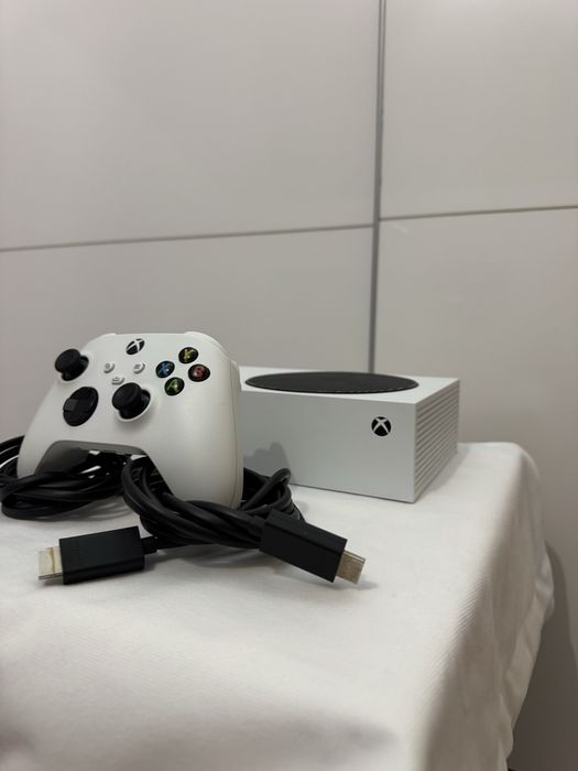 XBOX SERIES S - 512gb SSD *ruleaza GTA VI*