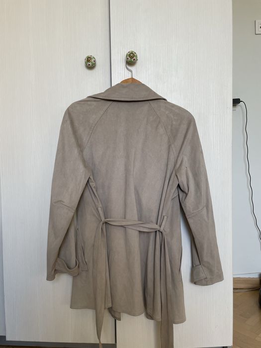 Преходно яке от Zara