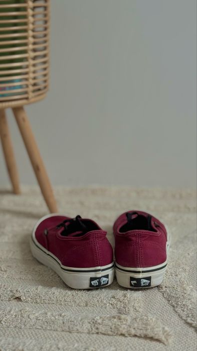 Vans Authentic Burgundy