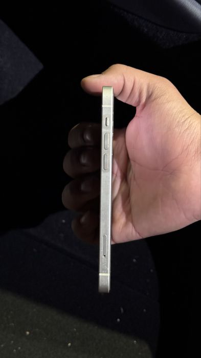 IPhone 12 память 128 ёмкость 72