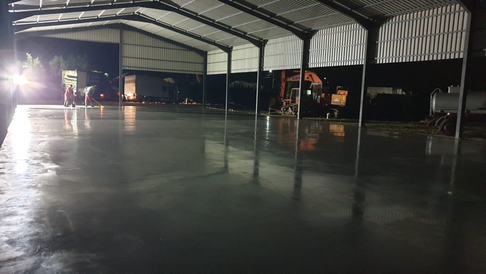 Turnari Pardoseli beton industrial, elicopterizare - Periat, elicoptat