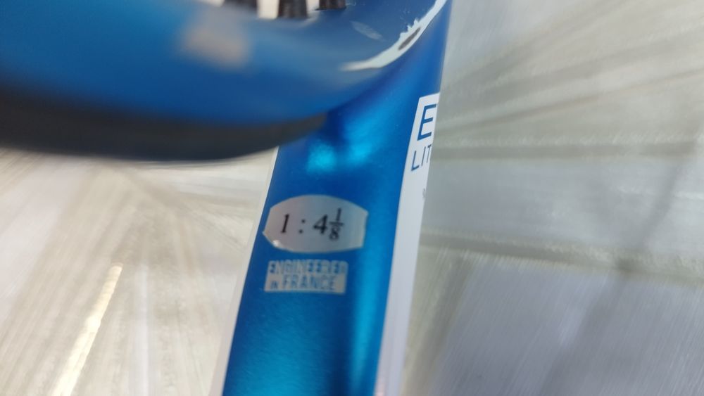 Тенис ракета Babolat Evo Lite 255g.