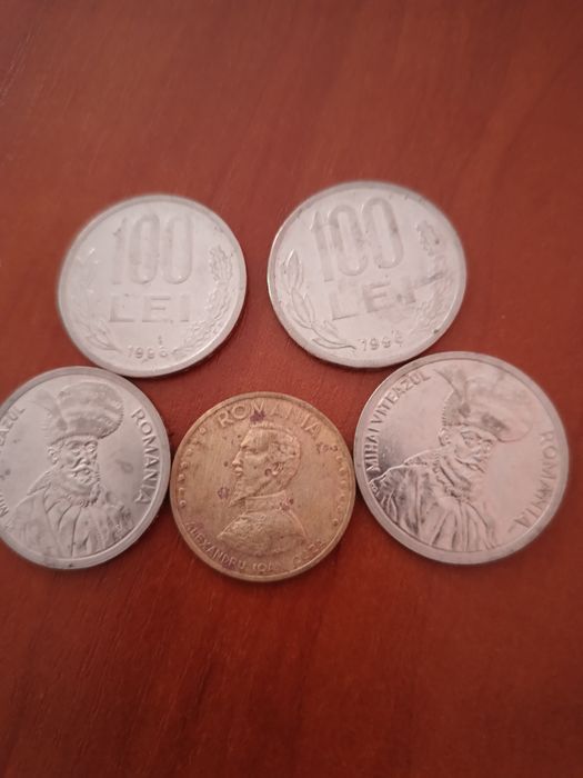Vând monede de 100 lei 1994,1996 și moneda de 50 lei  din 1991 pt colecționari