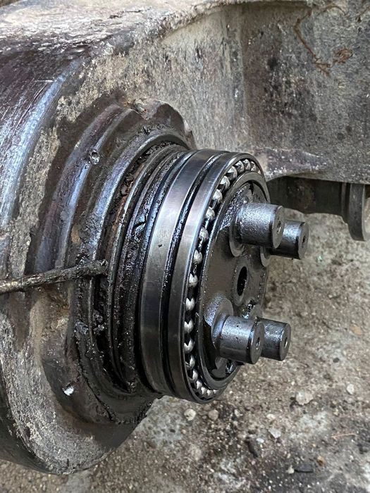 Reparatii transmisii finale "hidromotoare"